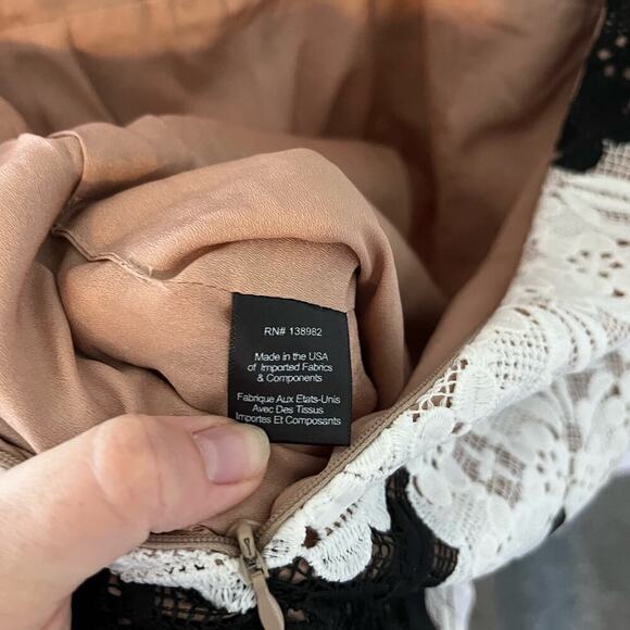 Dress The Population Candace Crochet
Mermaid‎ Gown dress size xs nwt - Picture 10 of 14